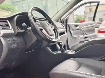 Toyota Highlander 2018, 100000 км, за 14726.4 USD - фото 10
