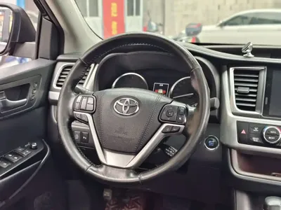 Toyota Highlander 2018, 100000 км, за 14726.4 USD - фото 11