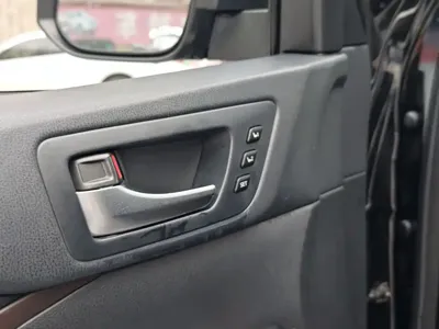 Toyota Highlander 2018, 100000 км, за 14726.4 USD - фото 13