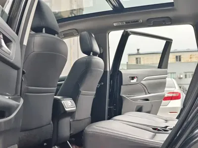 Toyota Highlander 2018, 100000 км, за 14726.4 USD - фото 18