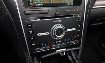 Ford Explorer 2017, 66185 км, за 11171.35 USD - фото 18
