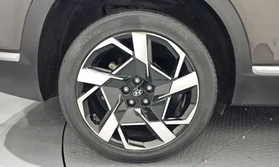 Hyundai Santafe 2021, 56246 км, за 15562.93 USD