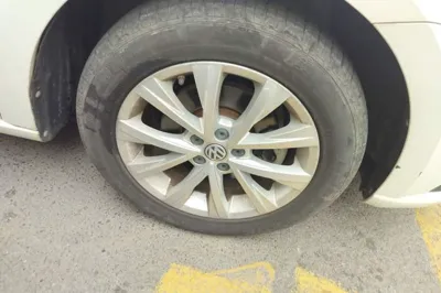 Volkswagen Lavida 2017, 90100 км, за 6805 USD - фото 8