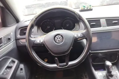 Volkswagen Lavida 2017, 90100 км, за 6805 USD - фото 9
