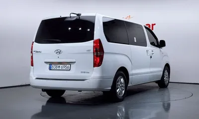 Hyundai Starex 2021, 55630 км, за 11369.65 USD