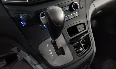 Hyundai Starex 2021, 55630 км, за 11290.53 USD - фото 9