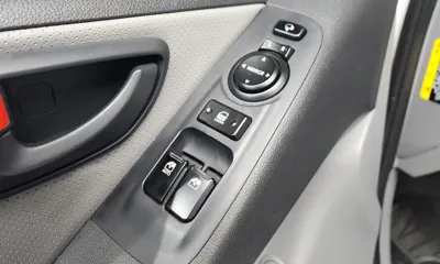 Hyundai Starex 2021, 55630 км, за 11290.53 USD - фото 27