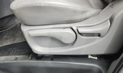 Hyundai Starex 2021, 55630 км, за 11290.53 USD - фото 31