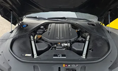 Genesis G90 2023, 76000 км, за 35428.71 USD
