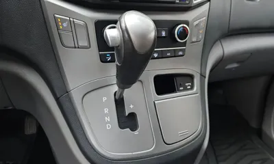 Hyundai Starex 2017, 27331 км, за 8912.32 USD - фото 9