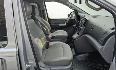 Hyundai Starex 2017, 27331 км, за 8912.32 USD - фото 10