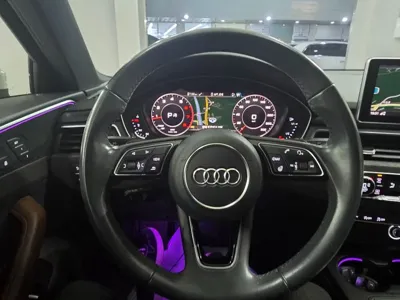 Audi A4 2019, 130979 км, за 11487.46 USD - фото 11