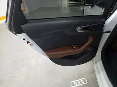 Audi A4 2019, 130979 км, за 11487.46 USD - фото 17