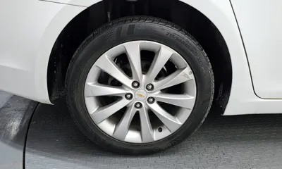 ChevroletGMDaewoo Cruze 2015, 112635 км, за 2973.24 USD
