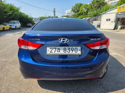 Hyundai Avante 2012, 91764 км, за 2822.63 USD