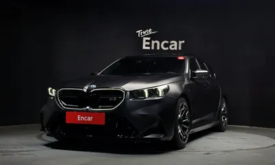BMW M5 · 2026 год