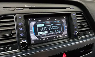 Hyundai Sonata 2015, 152320 км, за 4466.63 USD - фото 16