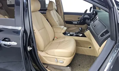 Kia Canival 2019, 68978 км, за 12573.3 USD - фото 11