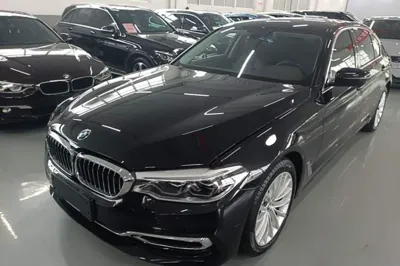 BMW 5 Series · 2020 год