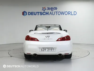 Infiniti Q60 2014, 59786 км, за 12353.64 USD