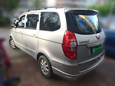 Wuling Hongguang 2014, 52400 км, за 2889 USD