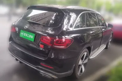 Mercedes-Benz GLC · 2021 год