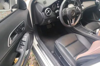 Mercedes-Benz GLA 2015, 98100 км, за 8724 USD - фото 13