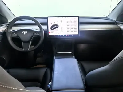 Tesla Model Y 2023, 40000 км, за 25573.37 USD - фото 12