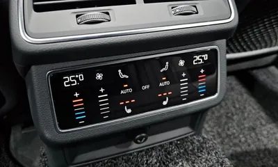Audi A6 2021, 24249 км, за 23785.92 USD - фото 15