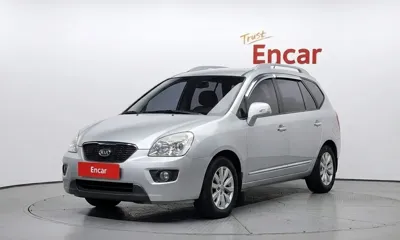 Kia Carens · 2011 год