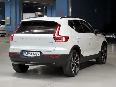 Volvo XC40 2026, 549 км, за 29539.19 USD