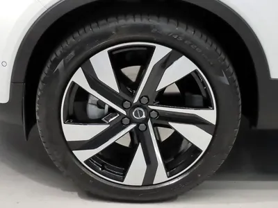 Volvo XC40 2026, 549 км, за 29539.19 USD