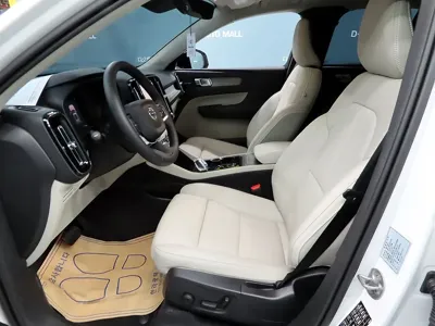 Volvo XC40 2026, 549 км, за 29315.98 USD - фото 10