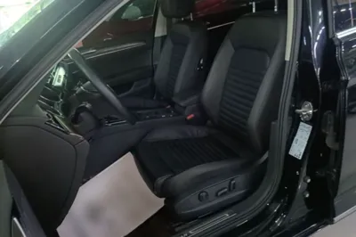 Volkswagen Magotan 2018, 52699 км, за 13125 USD - фото 17