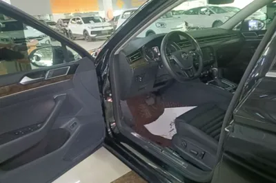 Volkswagen Magotan 2018, 52699 км, за 13125 USD - фото 18