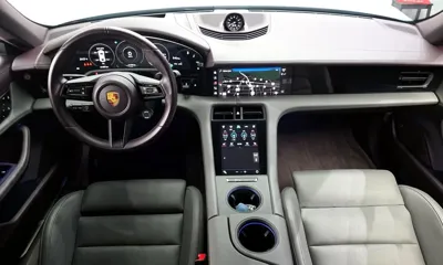 Porsche Taycan 2021, 31439 км, за 64329.79 USD - фото 7