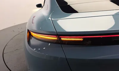Porsche Taycan 2021, 31439 км, за 64329.79 USD - фото 23