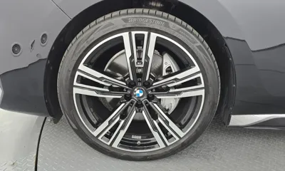 BMW i7 2025, 39380 км, за 90352.95 USD - фото 5