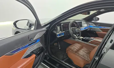 BMW i7 2025, 39380 км, за 90352.95 USD - фото 10