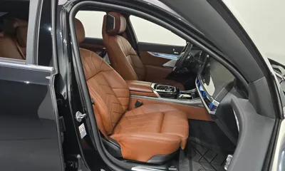 BMW i7 2025, 39380 км, за 90352.95 USD - фото 26