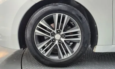 Hyundai Grandeur 2013, 167638 км, за 3413.42 USD
