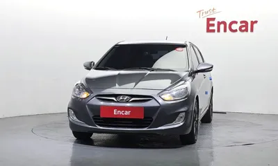 Hyundai Accent 2012, 243428 км, за 2595.63 USD