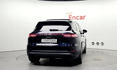 Porsche Cayenne 2020, 61201 км, за 45581.8 USD