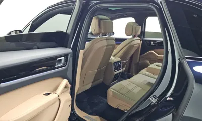 Porsche Cayenne 2020, 61201 км, за 45581.8 USD - фото 12