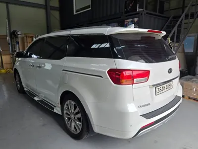Kia Canival 2018, 183218 км, за 6175.65 USD