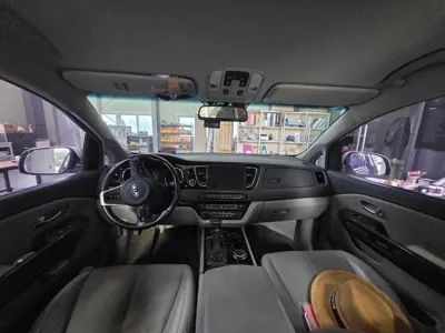 Kia Canival 2018, 183218 км, за 6175.65 USD