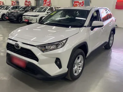 Toyota RAV4 · 2024 год