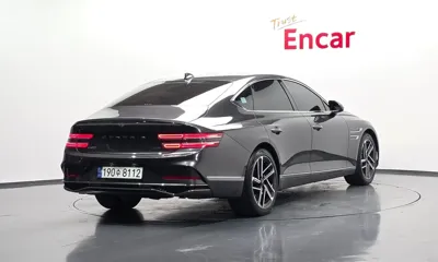 Genesis G80 2025, 30143 км, за 33159.63 USD