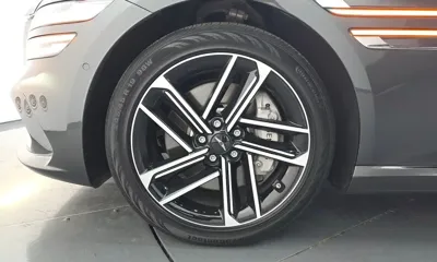 Genesis G80 2025, 30143 км, за 33159.63 USD