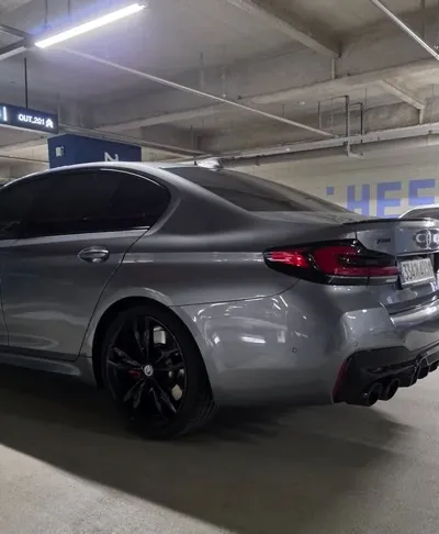 BMW 5-Series 2023, 46000 км, за 38418.95 USD